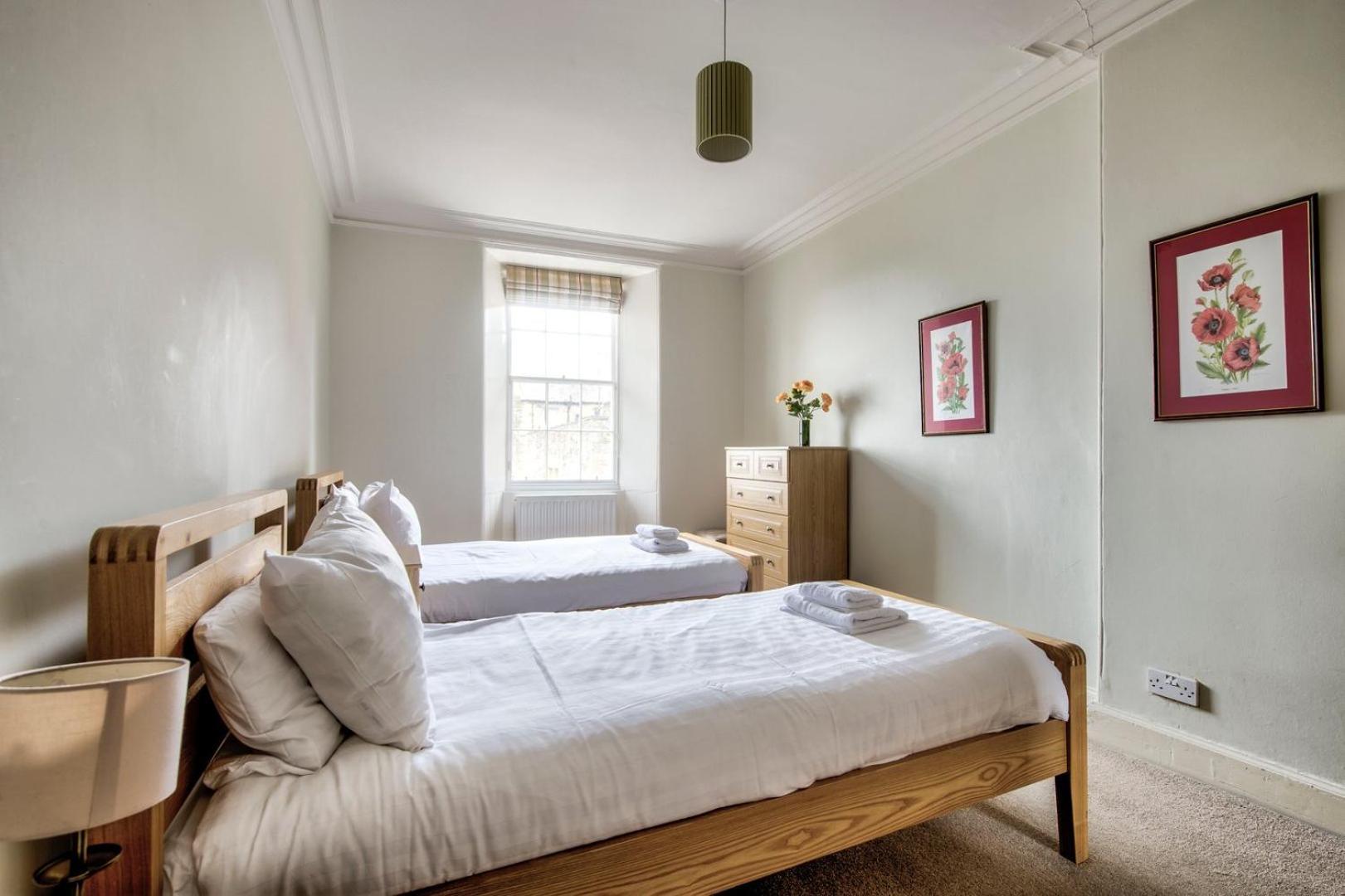 Guestready - Charming Home In Old Town 에든버러 외부 사진