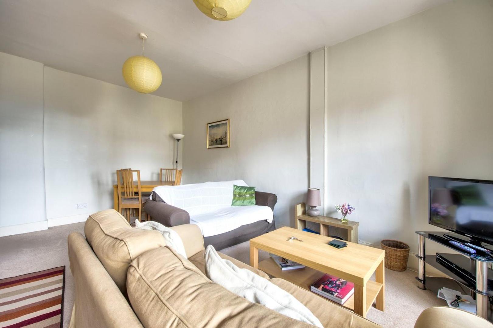 Guestready - Charming Home In Old Town 에든버러 외부 사진