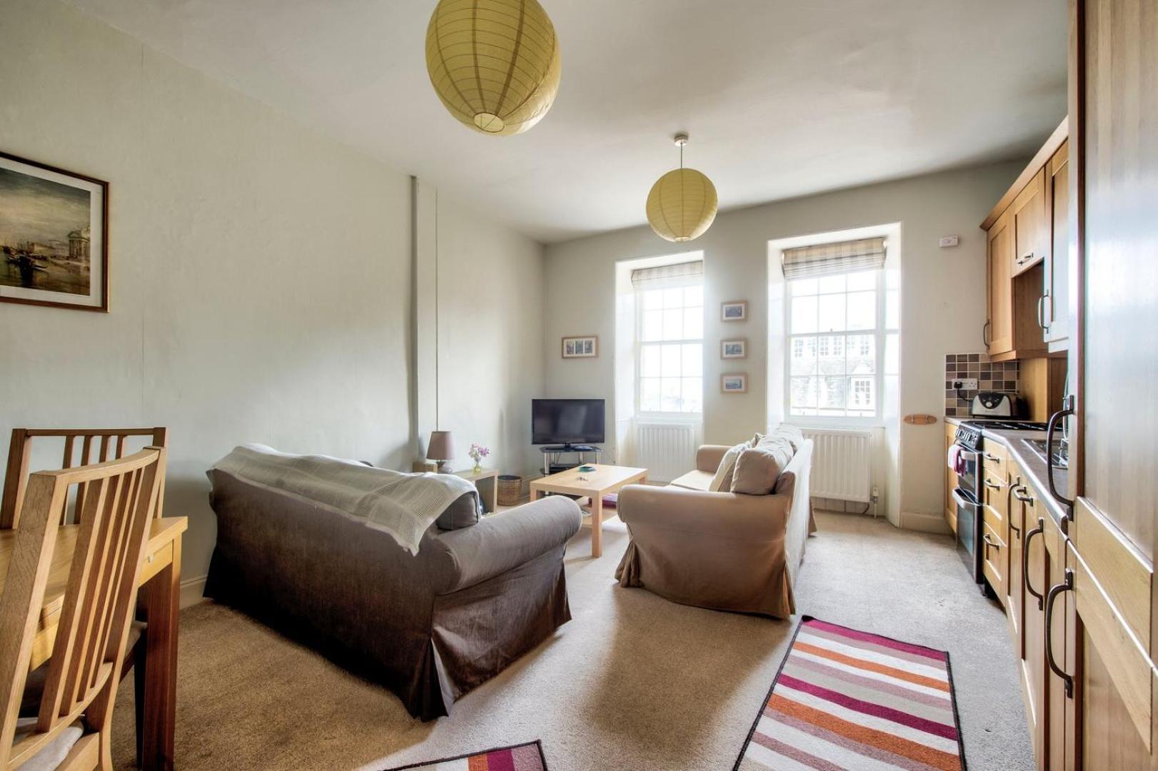 Guestready - Charming Home In Old Town 에든버러 외부 사진